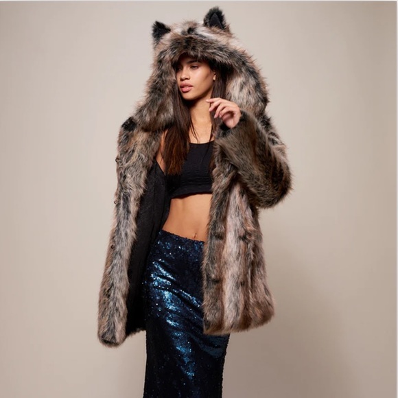 SpiritHoods Jackets & Blazers - Spirithoods Grey Wolf Classic Faux Fur Coat Size Large